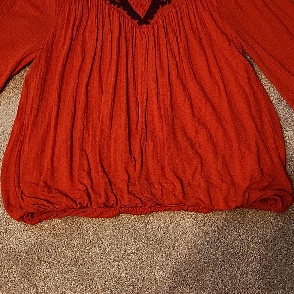 Top size Small - Picture 3 of 5